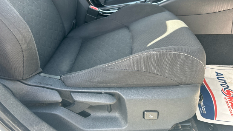 Toyota Corolla 1.8 VVT-i Hybrid Icon Tech 5dr CVT Hybrid Hatchback